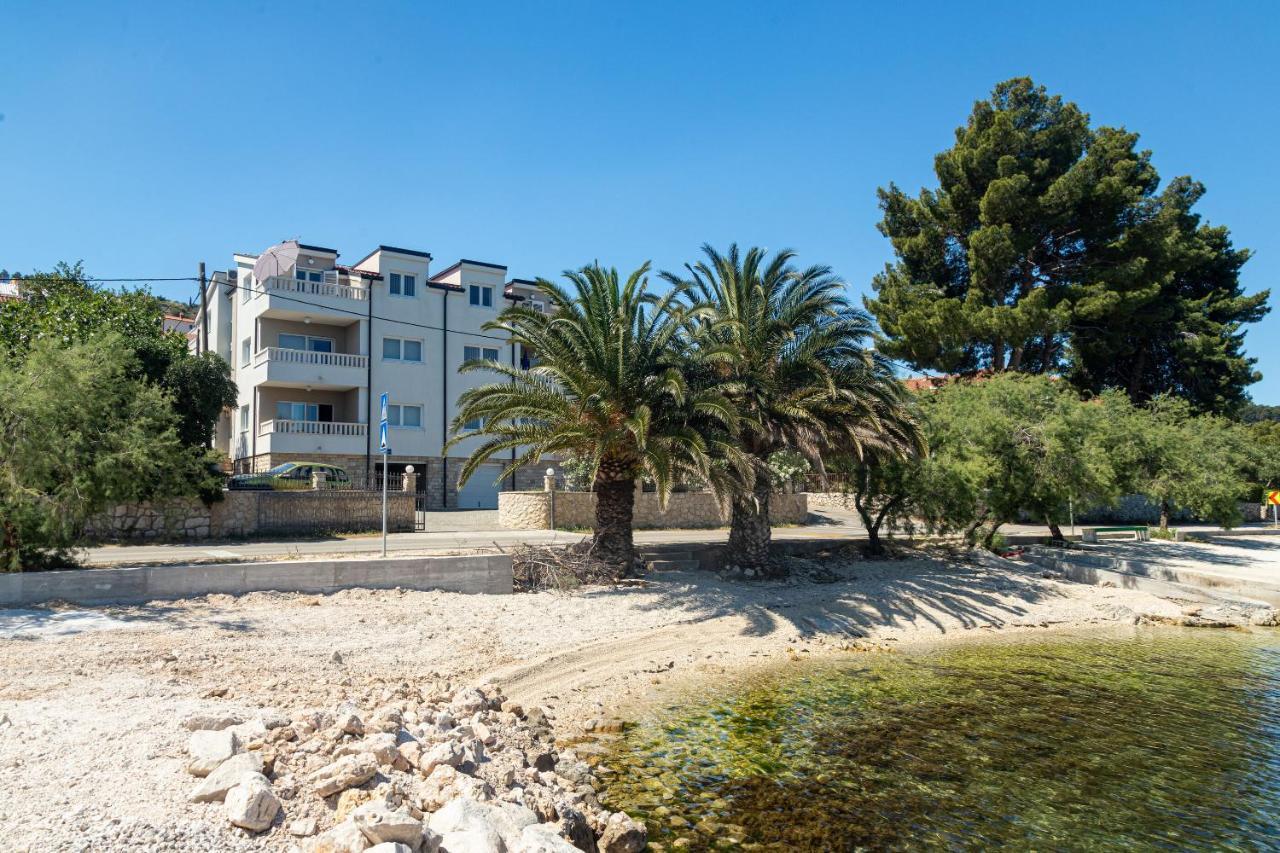 Apartments Janja Trogir Eksteriør billede