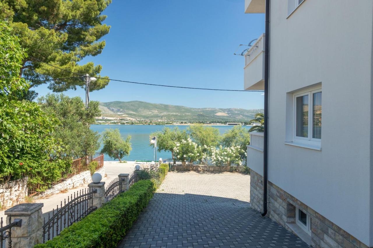 Apartments Janja Trogir Eksteriør billede